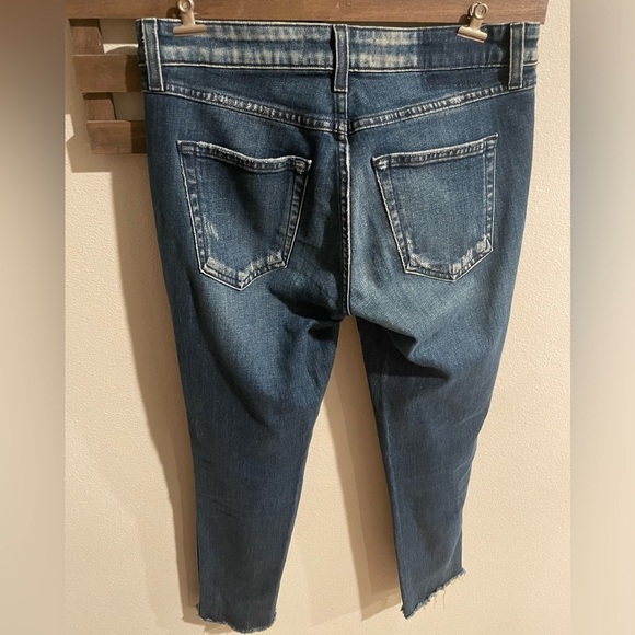 AMO Stix Crop Jeans in Sweetheart Size 27 - Picture 3 of 5